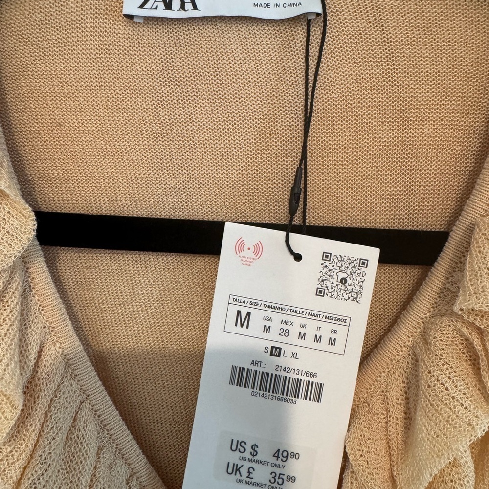 Zara Ruffle Knit Blouse size M NWT Beige Puff Sleeve Romantic Cottagecore - Picture 4 of 6